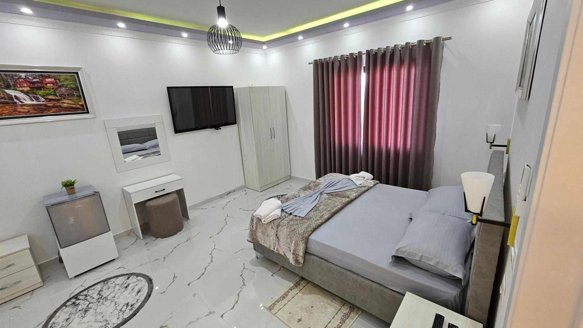 Hotel Casa Vacanze Shiroke Bagian luar foto